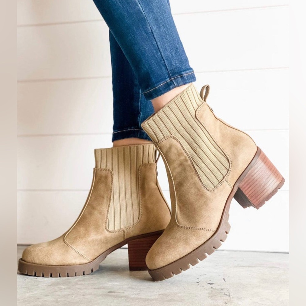 Yellow Box Booties in Sand Size 11